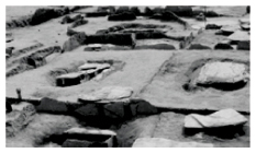 La necropoli ad incinerazione di Chiavari (VIII-VII secolo A.C.) in una foto in corso di scavo Chiavari(GE)
